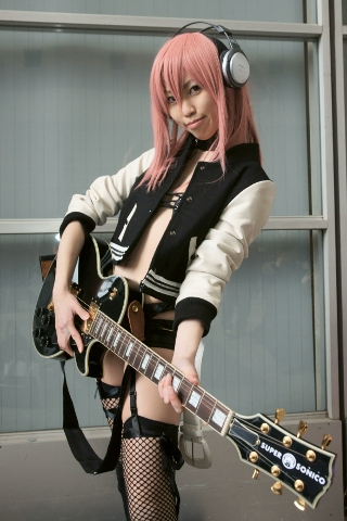 ‘搜球网’WAVEMAKER成功斩获NEW BALANCE在中国的媒介业务